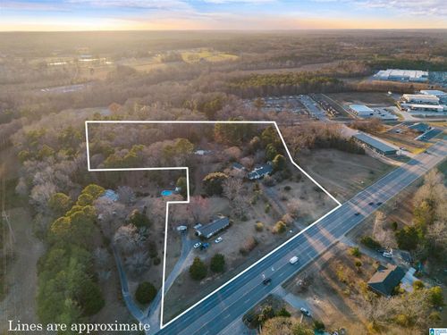 1617 7th St S, Clanton, AL, 35045-8786 | Card Image