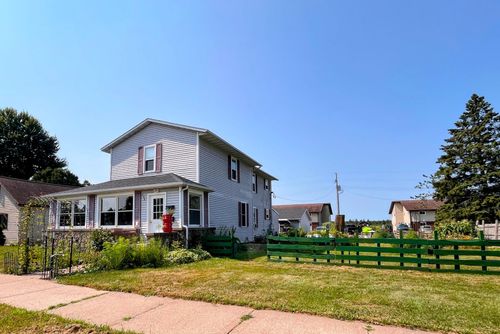 326/336 Argyle Ave S, Phillips, WI, 54555 | Card Image