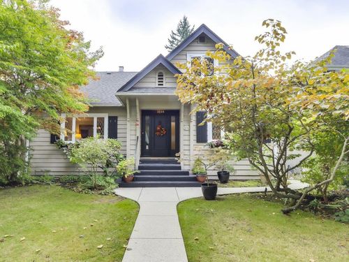3238 King Edward Ave W, Vancouver, BC, V6L1V7 | Card Image