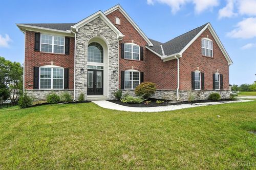 8848 Oakcrest Way, West Chester, OH, 45069 | Card Image
