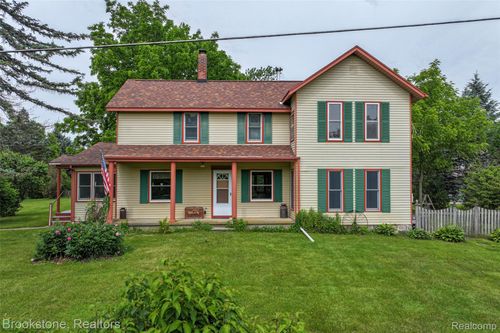 12152 Hoisington Rd, Gaines, MI, 48436-9608 | Card Image
