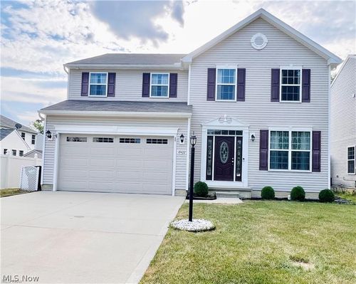 10422 Florida St, Reminderville, OH, 44202-8518 | Card Image