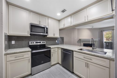 apt-612-12755 Mill Ridge Dr, Cypress, TX, 77429-3086 | Card Image