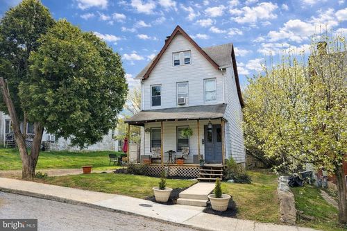 146 S 5th Ave, COATESVILLE, PA, 19320-3652 | Card Image