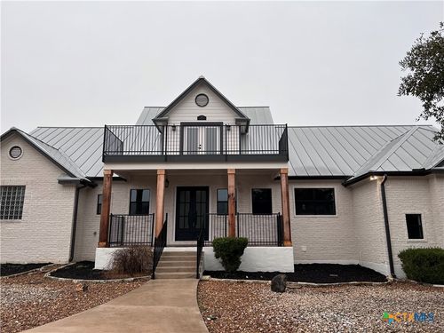 725 Winding Vw, New Braunfels, TX, 78132-2548 | Card Image