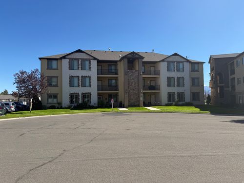 2-3618 E Clear Rock Rd, Eagle Mountain, UT, 84005-5615 | Card Image