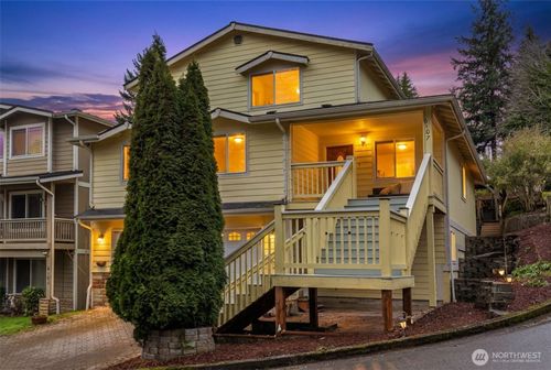 6107 S Fountain St, Seattle, WA, 98178-2410 | Card Image