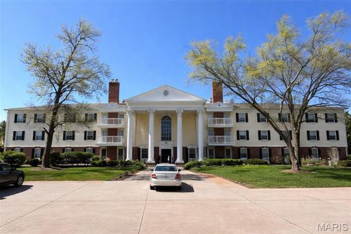 17-15049 Claymoor Ct, Chesterfield, MO, 63017-7850 | Card Image