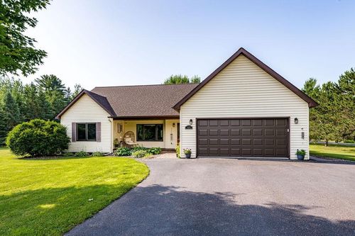 1406 W Taylor Ave, Cloquet, MN, 55720-1323 | Card Image