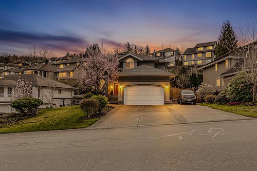 3550 Mckinley Dr, Abbotsford, BC, V2S8M6 | Card Image