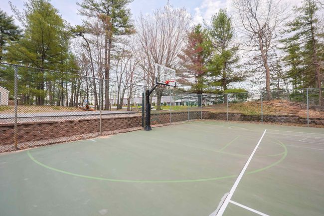 88 Shelburne Rd, Condo with 2 bedrooms, 2 bathrooms and null parking in Merrimack NH | Image 8