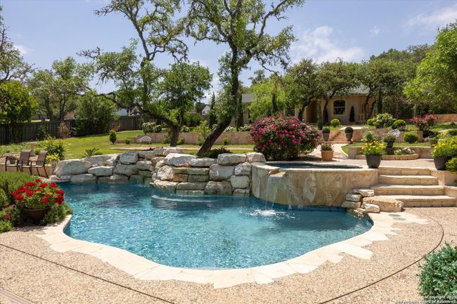 8608 Willow Wind Dr, House other with 4 bedrooms, 5 bathrooms and null parking in Fair Oaks Ranch TX | Image 30