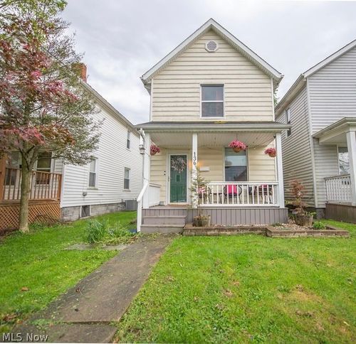 136 E Indiana Ave, Sebring, OH, 44672-1431 | Card Image