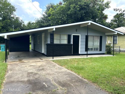 605 Choctaw Dr, Opelousas, LA, 70570-6513 | Card Image