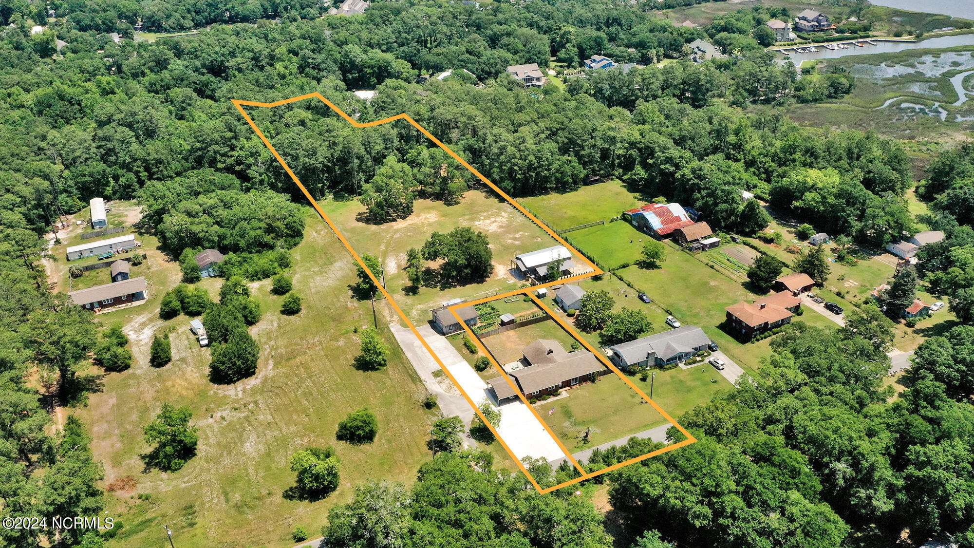 Peden Point Rd, Wilmington, NC 28409