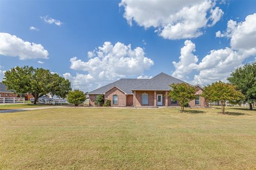 1925 Clover Springs Dr, Haslet, TX, 76052-2864 | Card Image