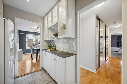 apt-3m-6157 N Sheridan Rd, Chicago, IL, 60660-2814 | Card Image