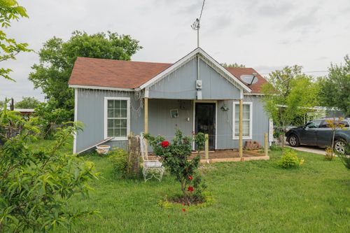 308 W 5th St, Coleman, TX, 76834-5408 | Card Image