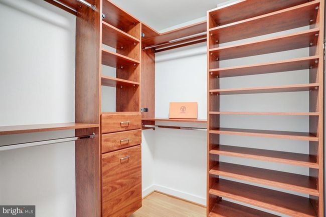 APT-900 - 675 E St Nw, Condo with 2 bedrooms, 4 bathrooms and null parking in WASHINGTON DC | Image 27