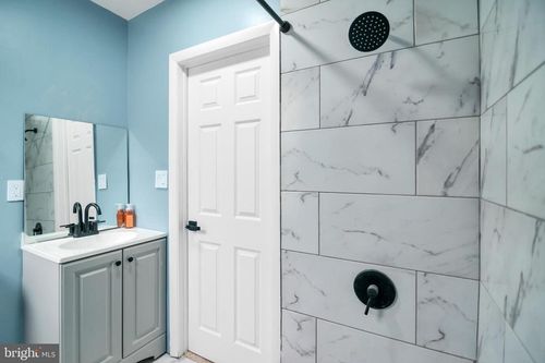 2214 Wilkens Ave, BALTIMORE, MD, 21223-3327 | Card Image