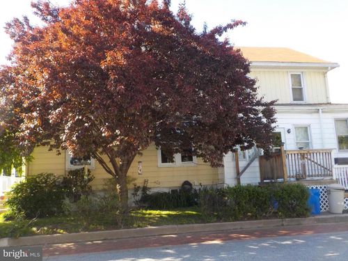 30 S Peace Alley, ELIZABETHTOWN, PA, 17022 | Card Image