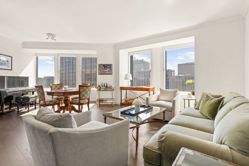 5206-150 W 56th St, New York, NY, 10019-3839 | Card Image