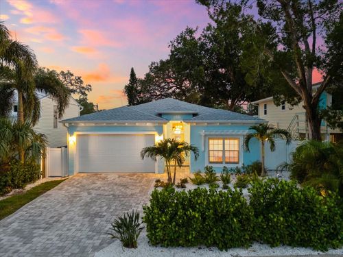 475 Crystal Beach Ave, CRYSTAL BEACH, FL, 34681 | Card Image