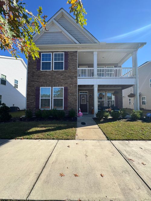 1013 Yellowwood Aly, New Bern, NC, 28562-5540 | Card Image