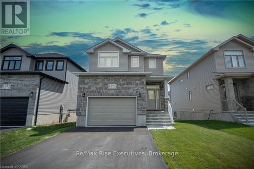 1673 Av Brookedayle, Kingston, ON, K7P0T1 | Card Image