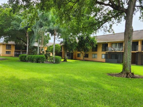 124-5921 Washington St, Hollywood, FL, 33023-1968 | Card Image