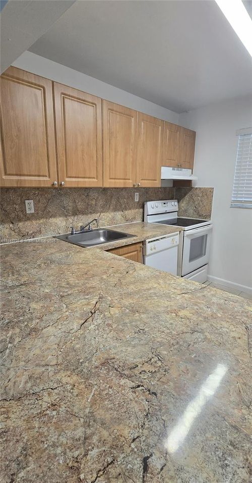 apt-446-10820 Sw 200th Dr, Cutler Bay, FL, 33157-8412 | Card Image