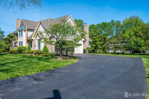 30 Revere Ct, West Windsor, NJ, 08550-2162 | Card Image