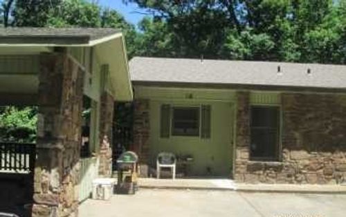 16 Victoria Ln, Bella Vista, AR, 72715-8830 | Card Image