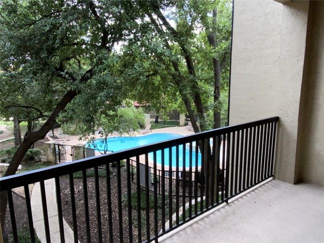 UNIT-623 - 9525 N Capital Of Texas Hwy, Condo with 2 bedrooms, 1 bathrooms and 2 parking in Austin TX | Image 18