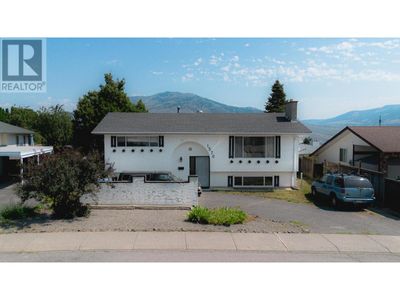 1570 Southview Terr, House other with 3 bedrooms, 2 bathrooms and null parking in Kamloops BC | Image 2