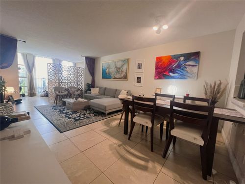 117-2000 Atlantic Shores Blvd, Hallandale Beach, FL, 33009 | Card Image