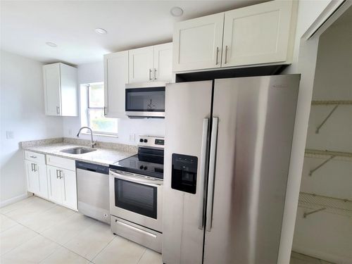 497-497 Lake Dora Dr, West Palm Beach, FL, 33411-2364 | Card Image