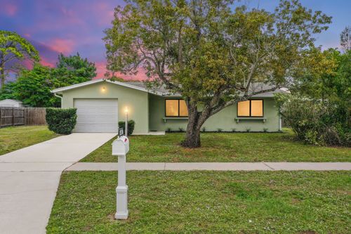 435 Ne Solida Cir, Port St. Lucie, FL, 34983-1773 | Card Image