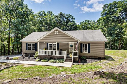 1004 Anderson Dr, Randleman, NC, 27317-7970 | Card Image