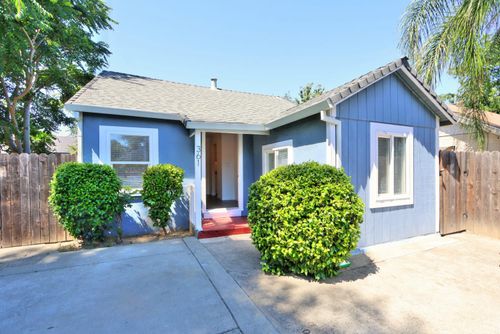 361 W El Camino Ave, Sacramento, CA, 95833-2204 | Card Image
