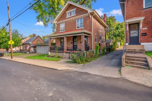 2010 Howell St, Covington, KY, 41014-1126 | Card Image