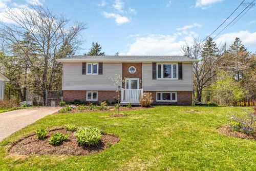 17 Silistria Drive, Cole Harbour, NS, B2W5Y1 | Card Image