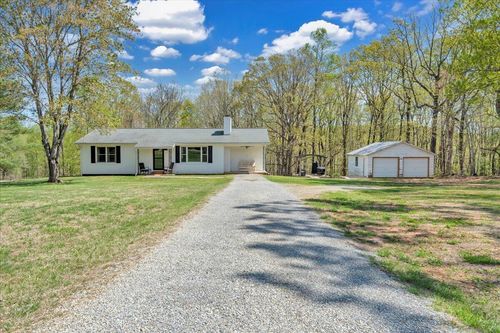 391 Cardinal Ridge Dr, Rocky Mount, VA, 24151-4708 | Card Image