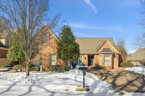 8876 Darby Dan Ln, Germantown, TN, 38138-8259 | Card Image