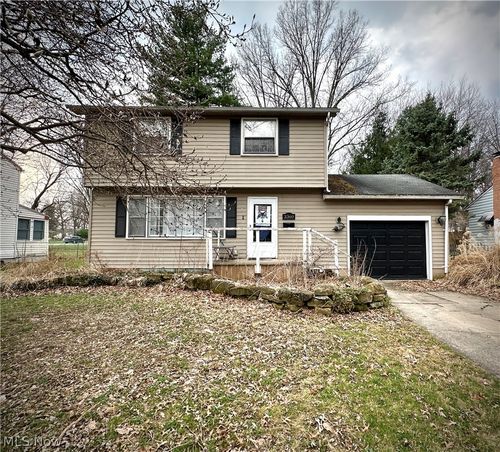 3360 Allendale Ave, Youngstown, OH, 44511-2629 | Card Image