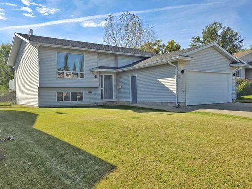 3102 47 Ave, Athabasca, AB, T9S1N2 | Card Image