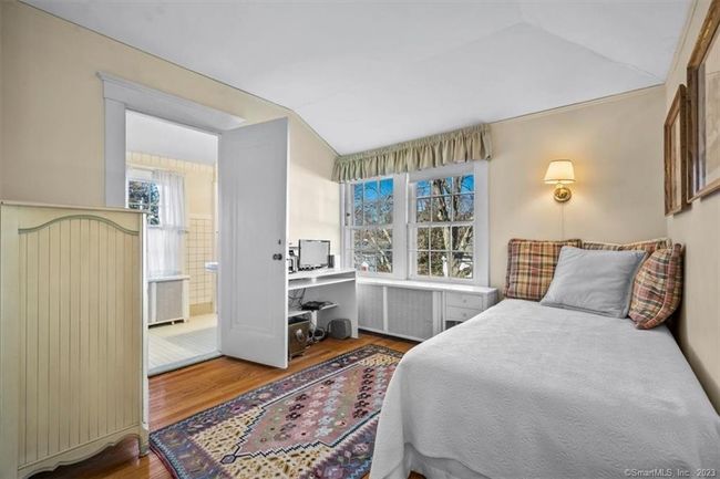 27 Spring Glen Ter, House other with 5 bedrooms, 4 bathrooms and null parking in Hamden CT | Image 32