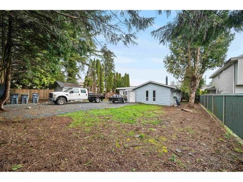 8365 144 St, Surrey, BC, V3W5T6 | Card Image