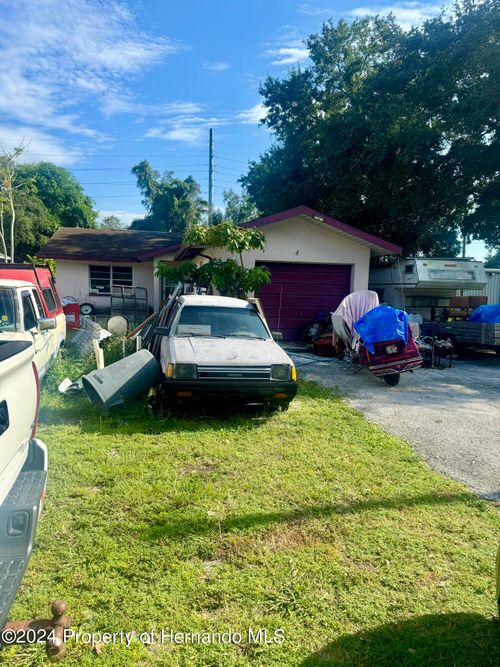 3310 68 Avenue N, St. Petersburg, FL, 33702 | Card Image
