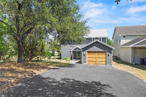 854 Lakebreeze Dr, Canyon Lake, TX, 78133-4021 | Card Image
